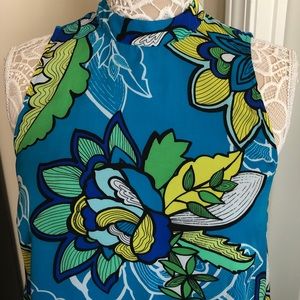 NEW without tags KAARI BLUE sleeveless high neck vivid print dress size S